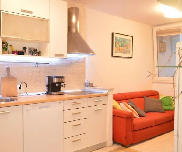 Visilo - 10 Min To Old Town - Park & Sea Apartment