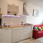 公寓 Visilo - 10 Min To Old Town - Park & Sea